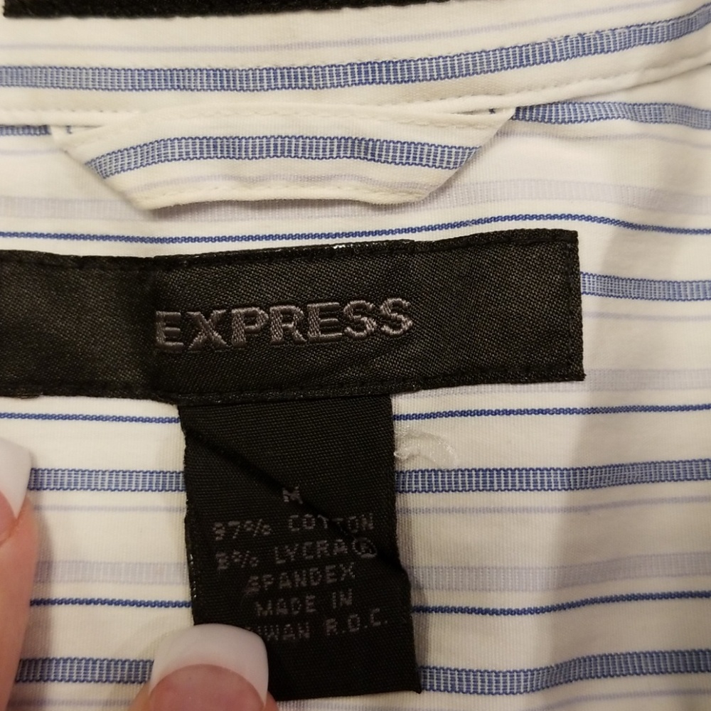 Express buttondown - Picture 3 of 3